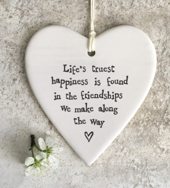 2047 Porcelain round heart-Life’s truest happiness