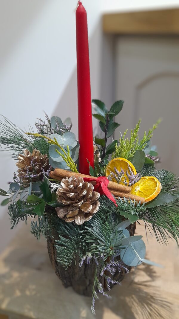 Yule log table arrangement